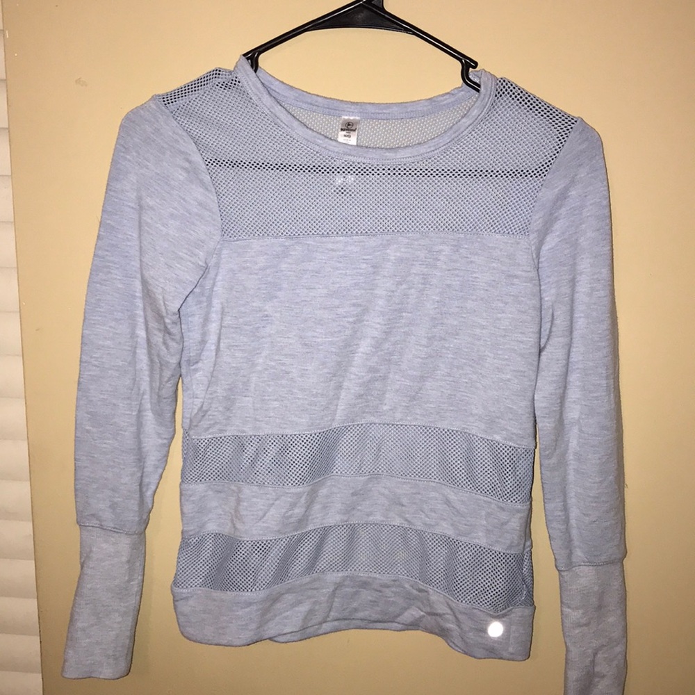 90° sweater